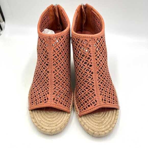Vince Camuto Womens Coral Salmon Perf Leather Wedges Espadrilles Sandals Shoes - Picture 2 of 13